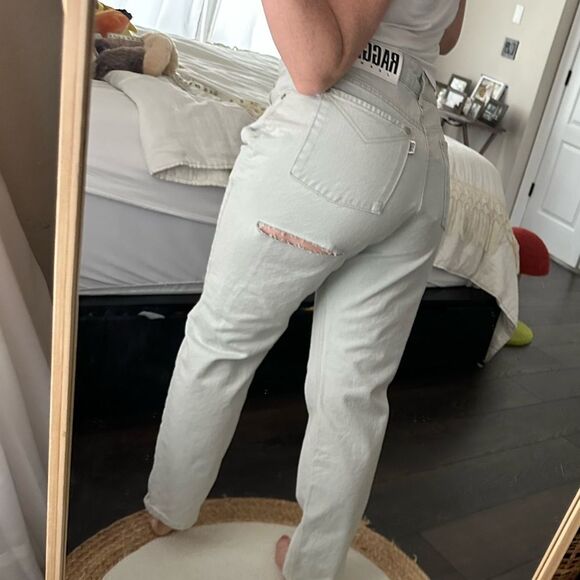 Ragged Priest Women’s 8 Butt Cut Butt Slit Jeans Stonewash NWT - Picture 6 of 8